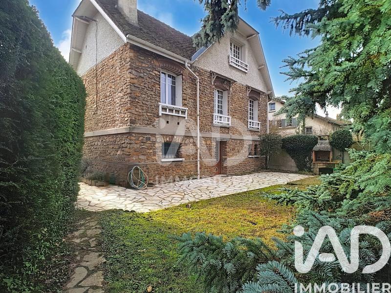 Maison - 156 m² - 7 pièces