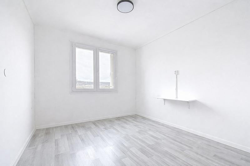 Appartement - 89 m² - 5 pièces
