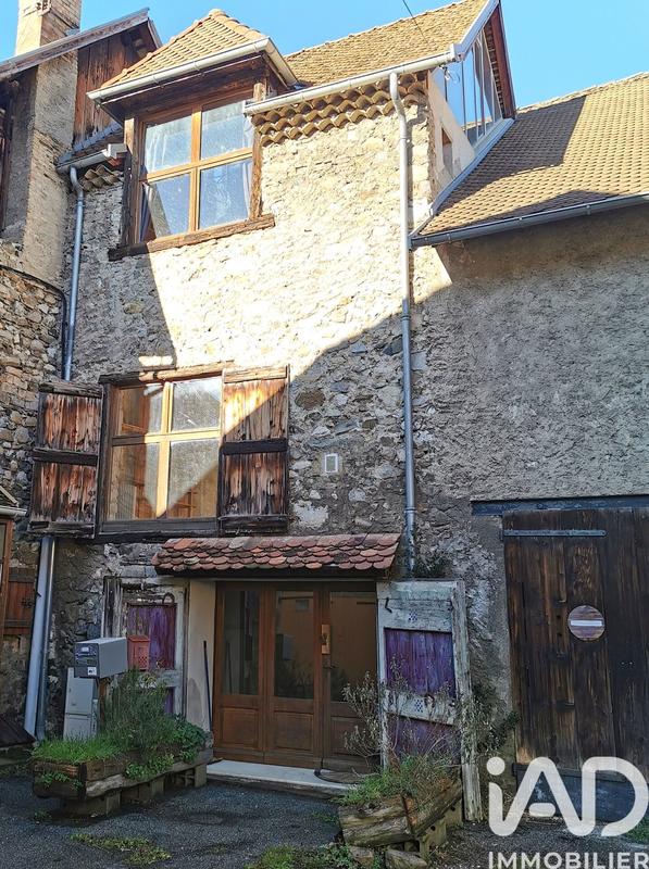 Maison de village - 67 m² - 3 pièces