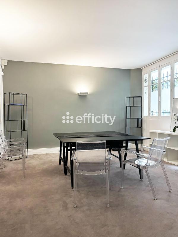 Bureau - 309 m² - 5 pièces