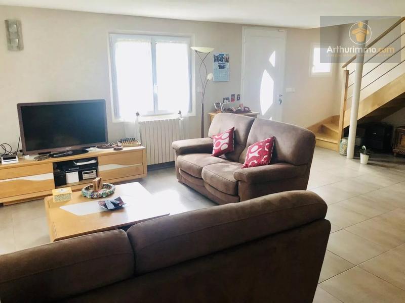 Maison - 177 m² - 8 pièces