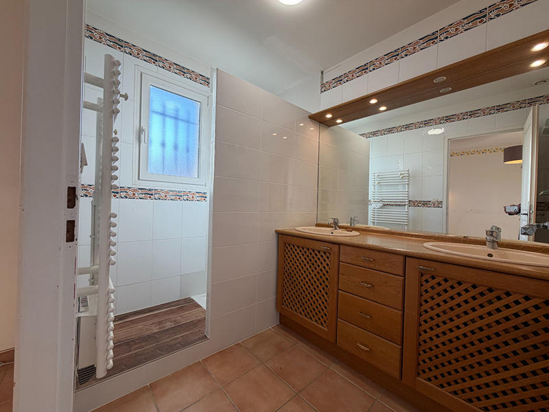 Maison - 136 m² - 5 pièces