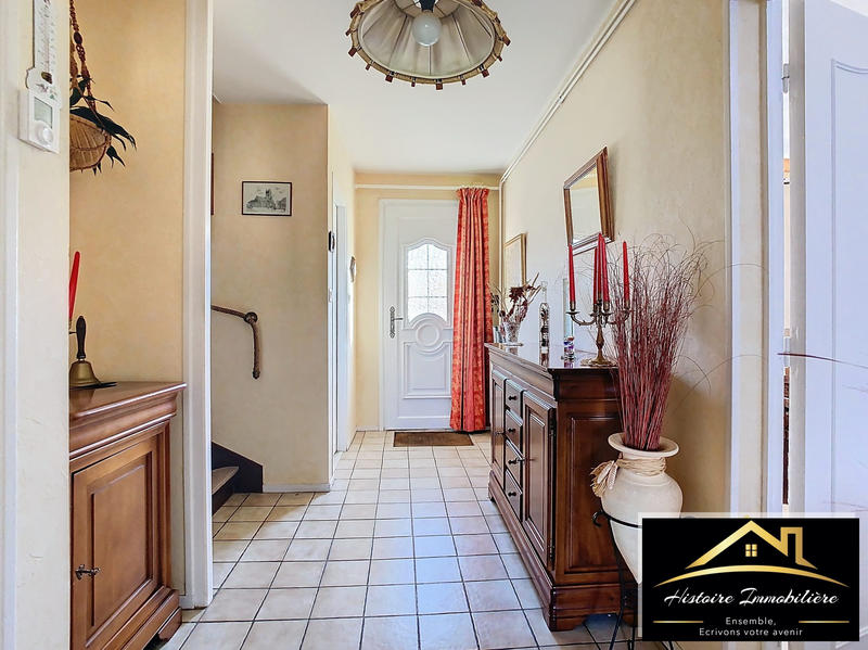 Maison - 95 m² - 5 pièces