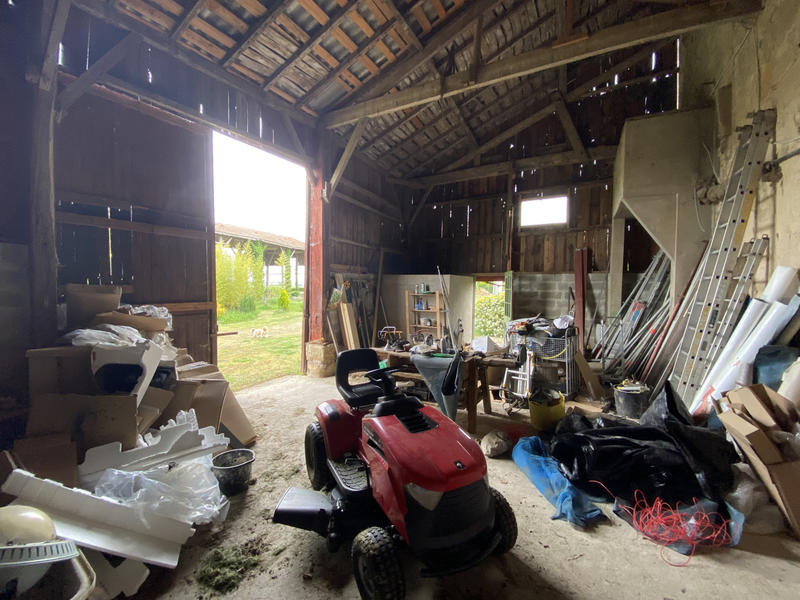 Maison - 240 m² - 8 pièces