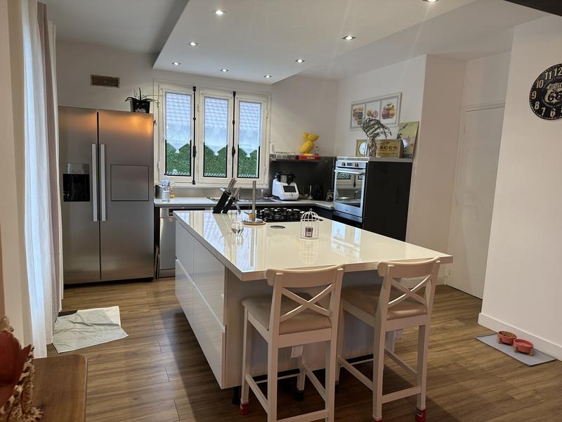 Maison - 123 m² - 5 pièces