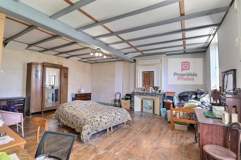 Maison - 193 m² - 6 pièces