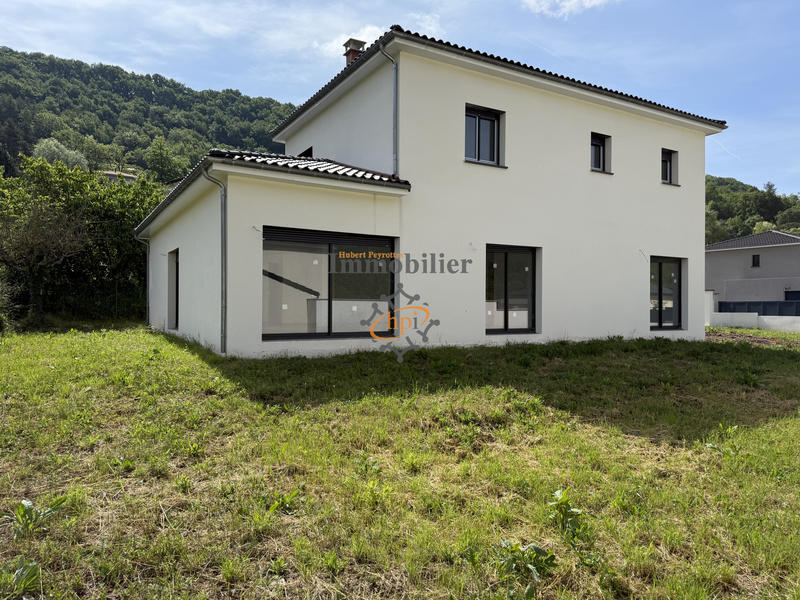 Maison - 164 m² - 6 pièces