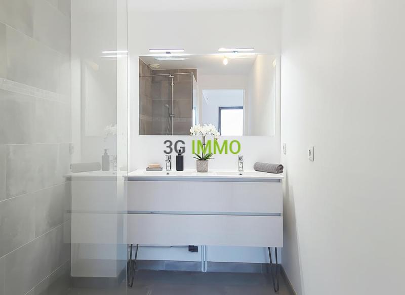 Appartement - 60 m² - 2 pièces