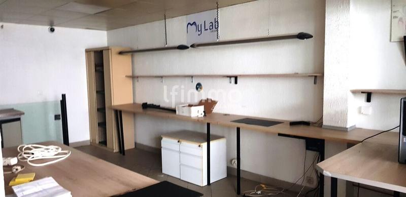 Local commercial - 76 m²