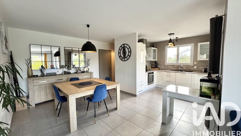 Maison - 91 m² - 4 pièces