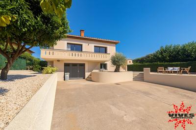 Maison - 103 m² - 5 pièces