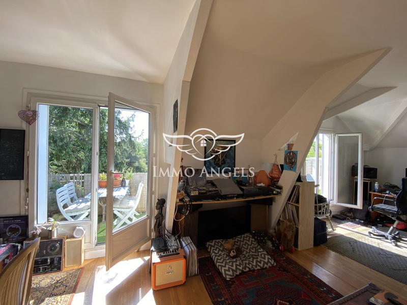 Appartement - 85 m² - 5 pièces