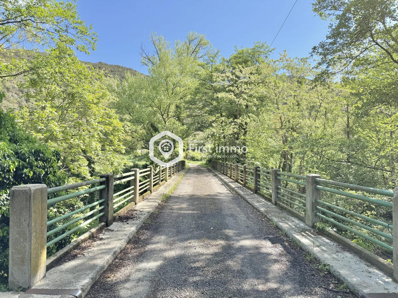 Maison - 75 m² - 5 pièces