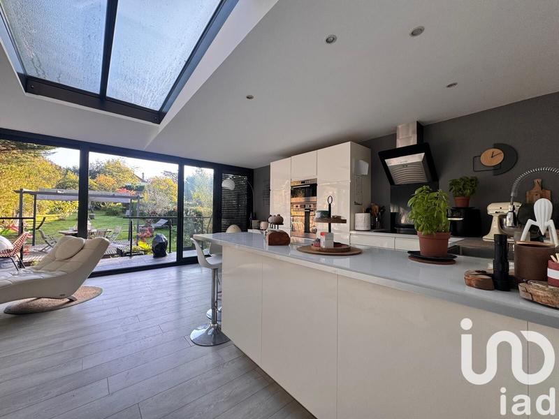 Maison - 129 m² - 6 pièces