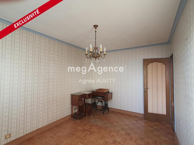 Maison - 100 m² - 6 pièces