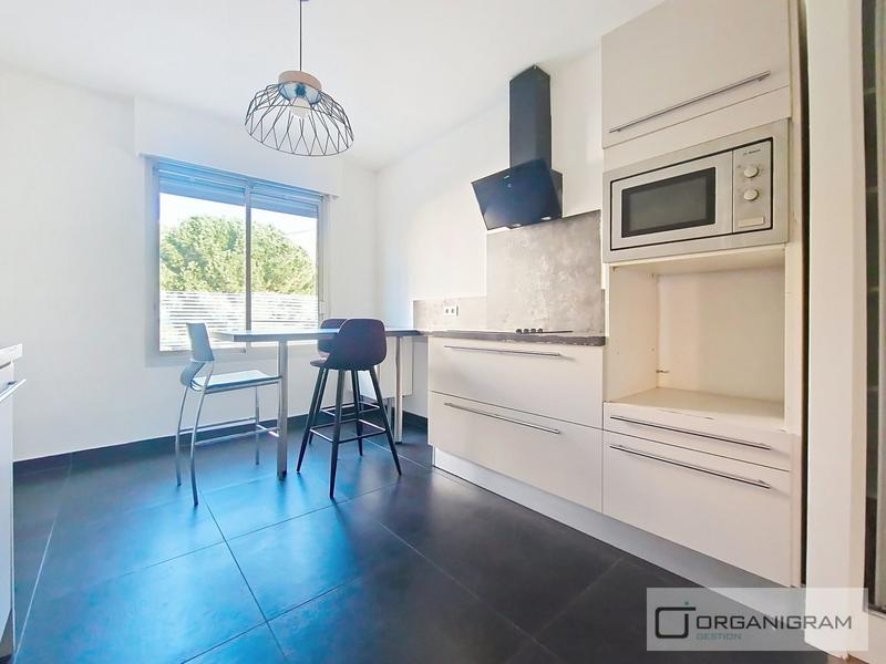 Appartement - 97 m² - 4 pièces