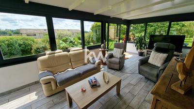 Maison - 210 m² - 9 pièces