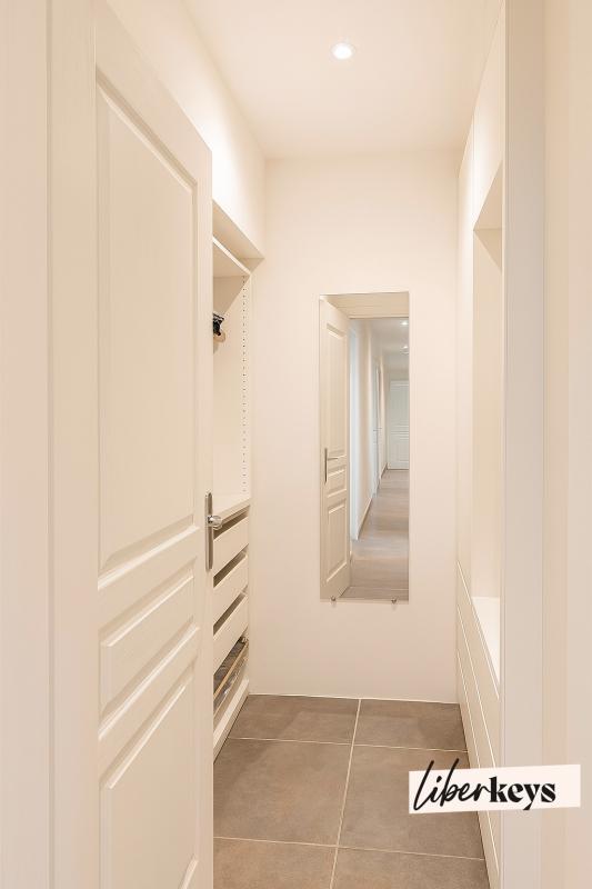 Maison - 256 m² - 6 pièces