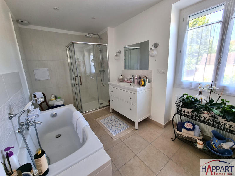 Maison - 160 m² - 5 pièces