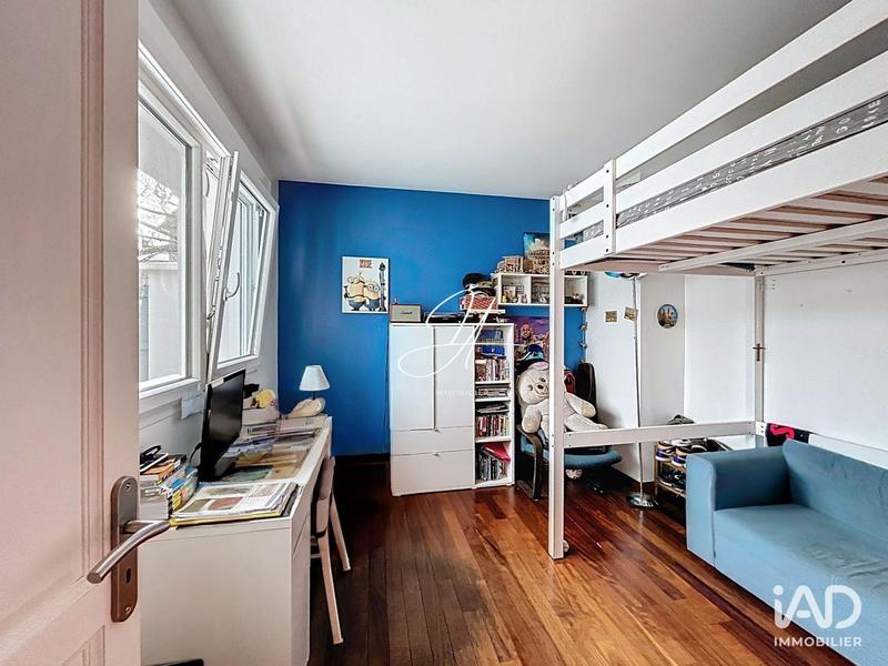 Maison - 193 m² - 9 pièces