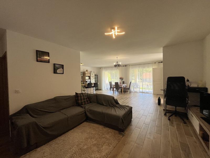 Maison - 120 m² - 6 pièces