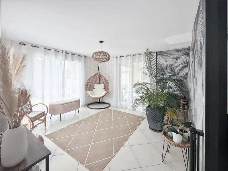 Maison - 123 m² - 6 pièces