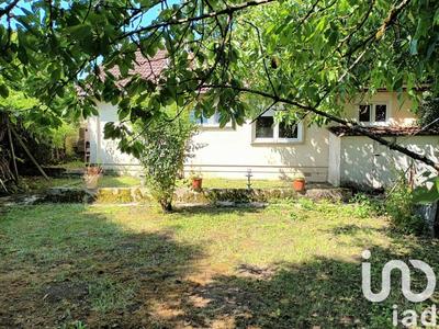 Maison de village - 88 m² - 5 pièces