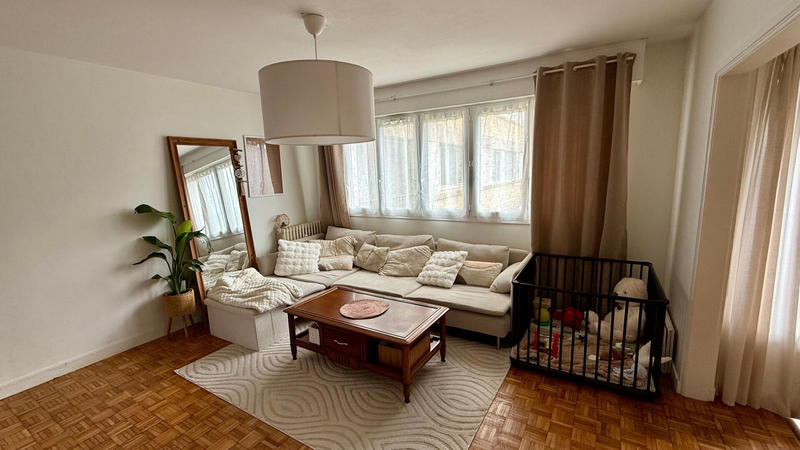 Appartement - 79 m² - 4 pièces