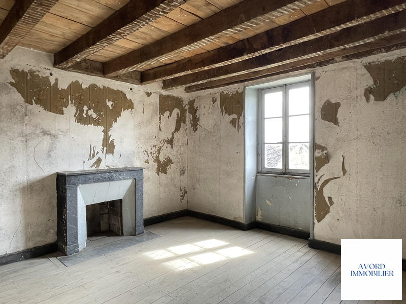 Maison ancienne - 217 m² - 9 pièces