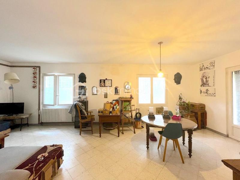 Immeuble - 190 m² - 7 pièces