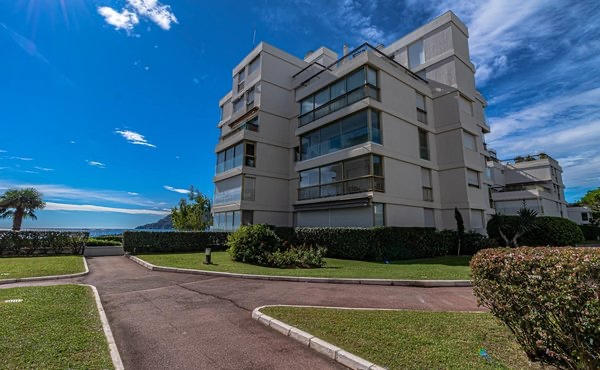 Appartement - 69 m² - 2 pièces