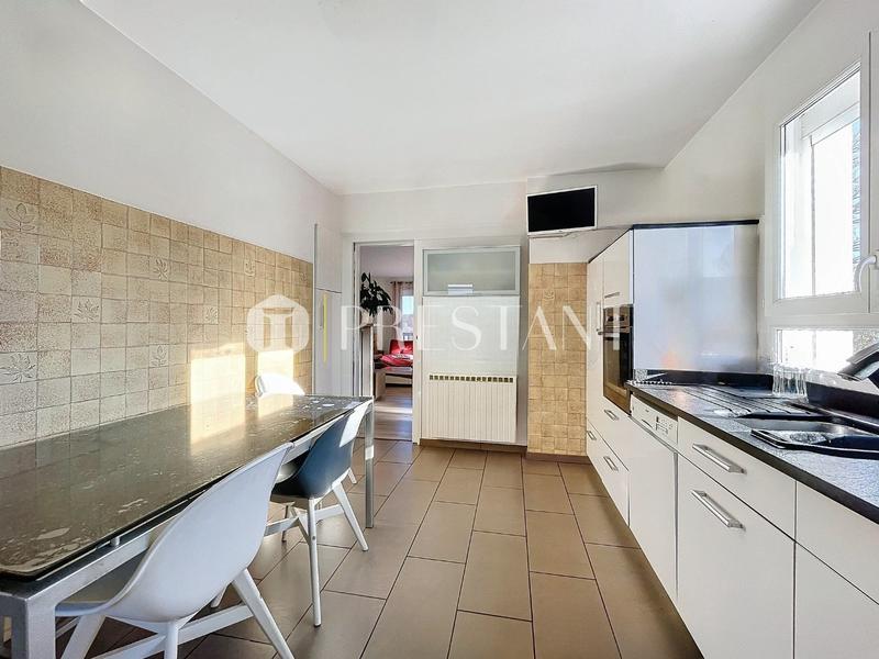 Maison - 170 m² - 7 pièces