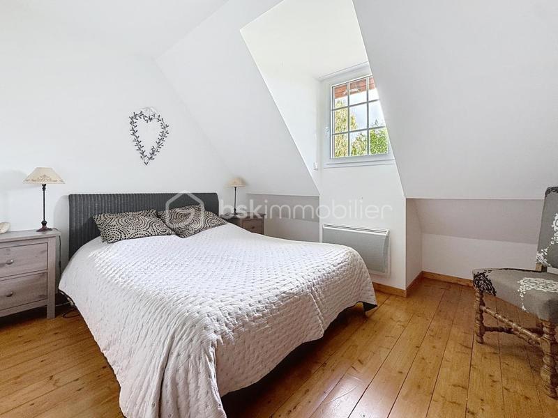 Maison traditionnelle - 149 m² - 5 pièces