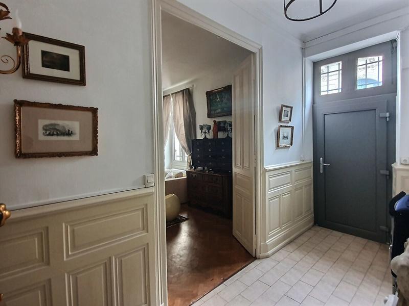 Maison - 170 m² - 8 pièces