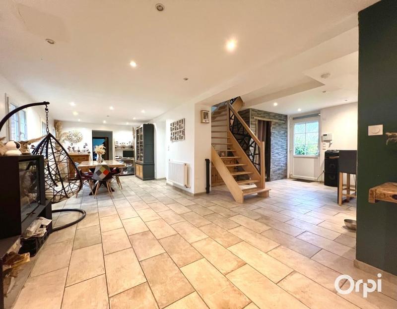 Maison - 151 m² - 5 pièces