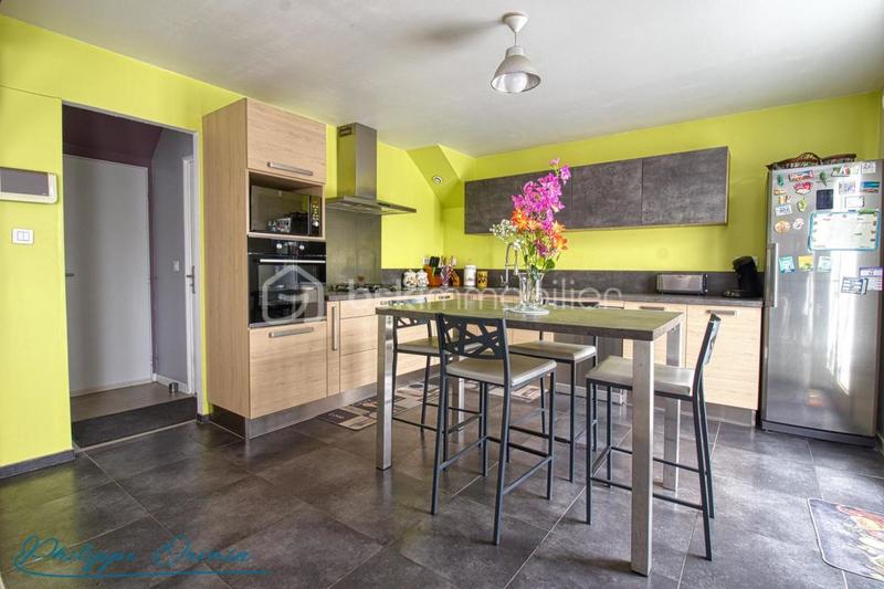 Pavillon - 128 m² - 7 pièces