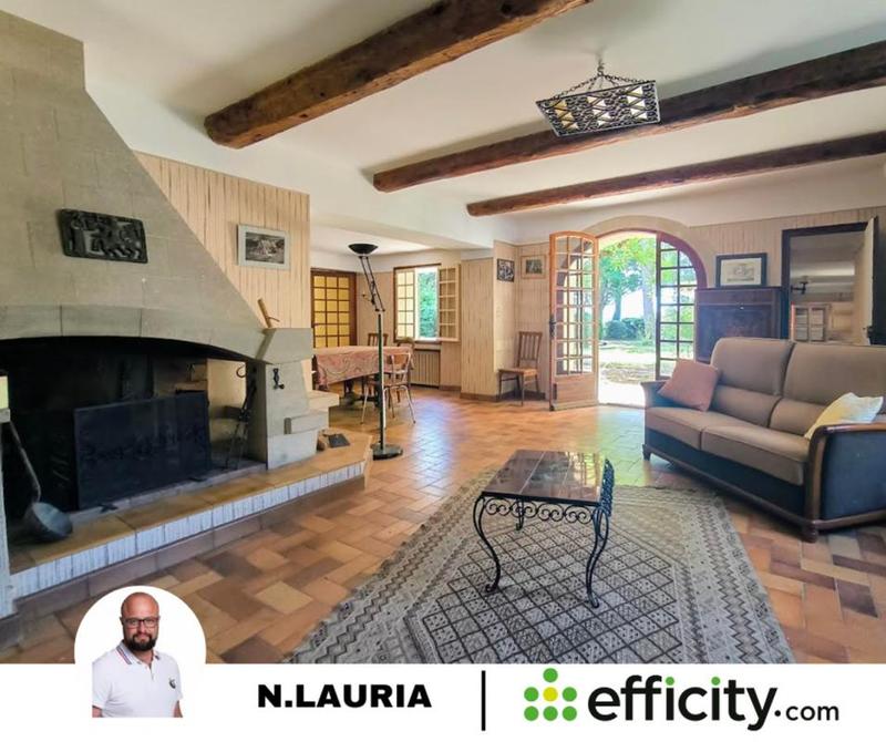 Maison - 185 m² - 9 pièces