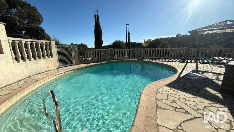 Maison - 138 m² - 6 pièces