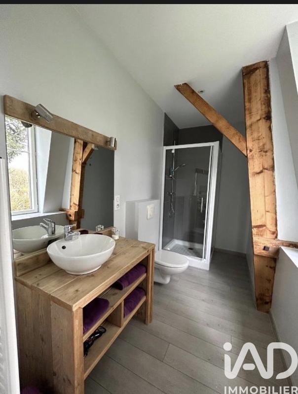 Maison - 289 m² - 10 pièces