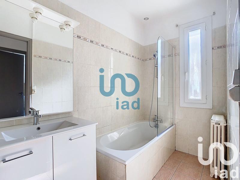 Maison - 220 m² - 8 pièces