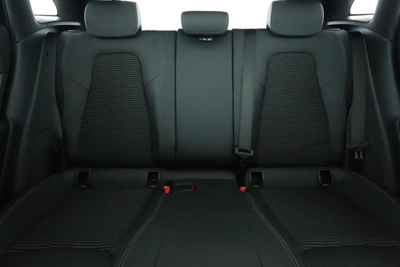 Mercedes Gla 200 Progressive Line 7g-Dct 163 ch