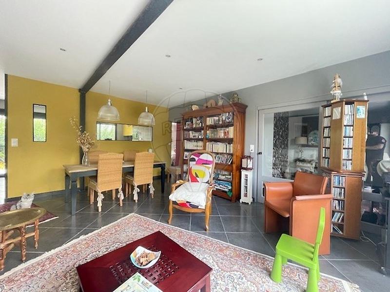 Maison - 143 m² - 6 pièces