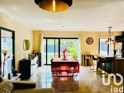 Maison - 107 m² - 5 pièces