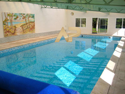 Maison de maîtres - 253 m² - 8 pièces