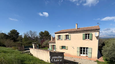 Maison - 160 m² - 5 pièces