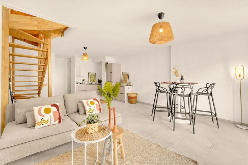 Maison de ville - 93 m² - 4 pièces