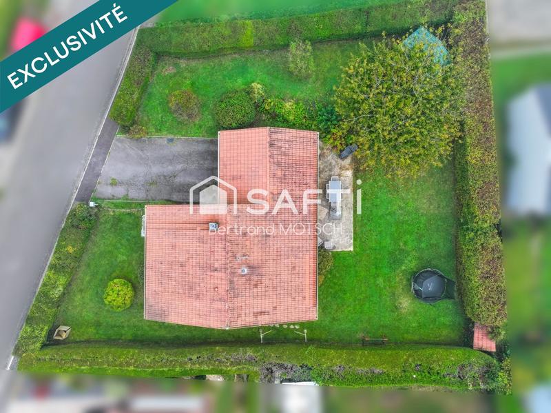 Maison - 111 m² - 5 pièces