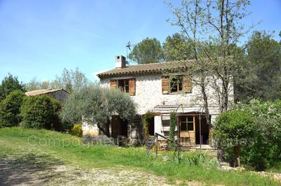 Maison - 215 m² - 7 pièces