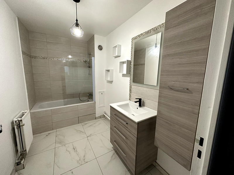 Appartement - 64 m² - 3 pièces