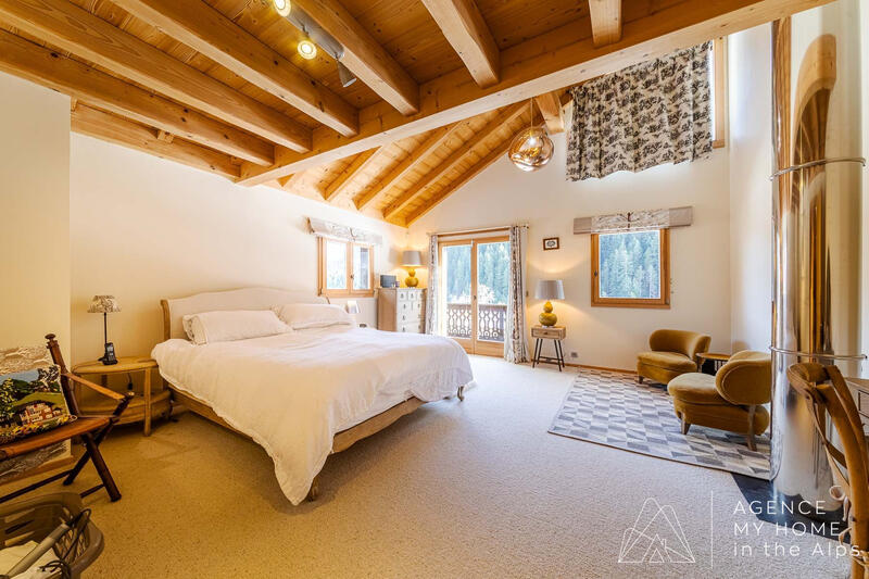 Maison - 319 m² - 6 pièces